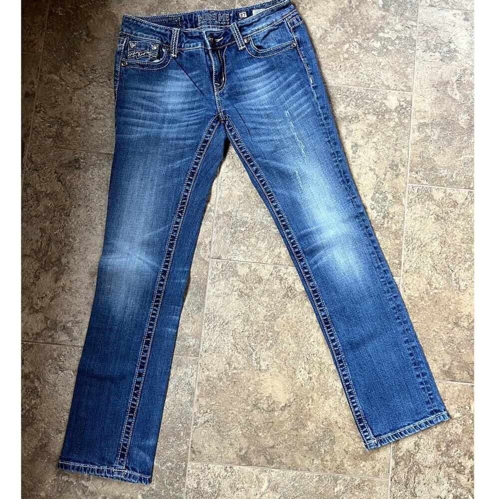 Miss Me - Easy Straight, denim jeans, distressed lightly Women's size 27